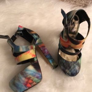 The perfect shoe to stand tall in!